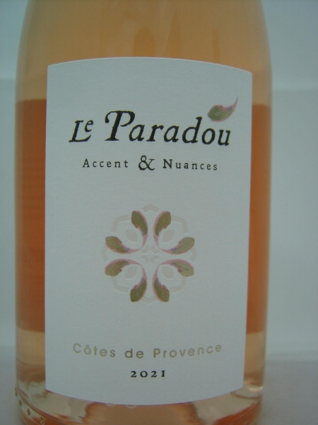 Château Pesquié Le Paradou Accent & Nuances Rosé 2023, AOP Côtes de Provence, Roséwein 0,75l